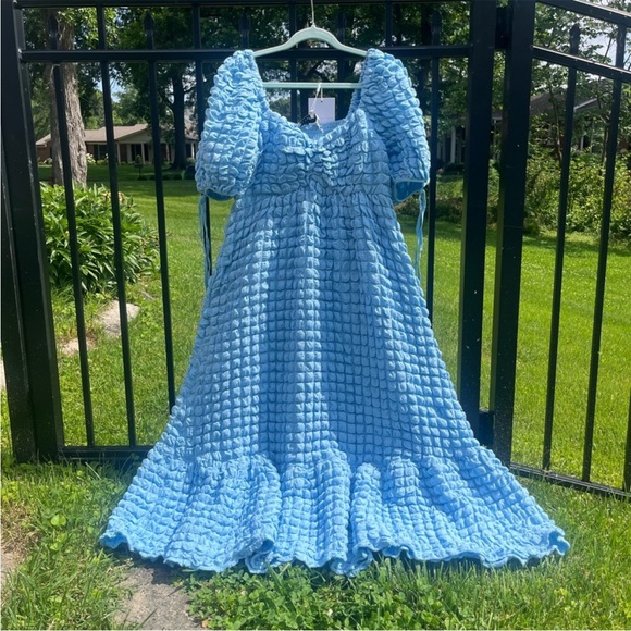 Endless Rose BUBBLE PUFF SLEEVE MAXI DRESS - Picture 6 of 15